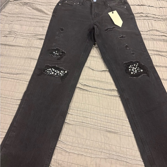 Edgy Black Distressed Women's Straight Leg Jeans - Picture 1 of 3